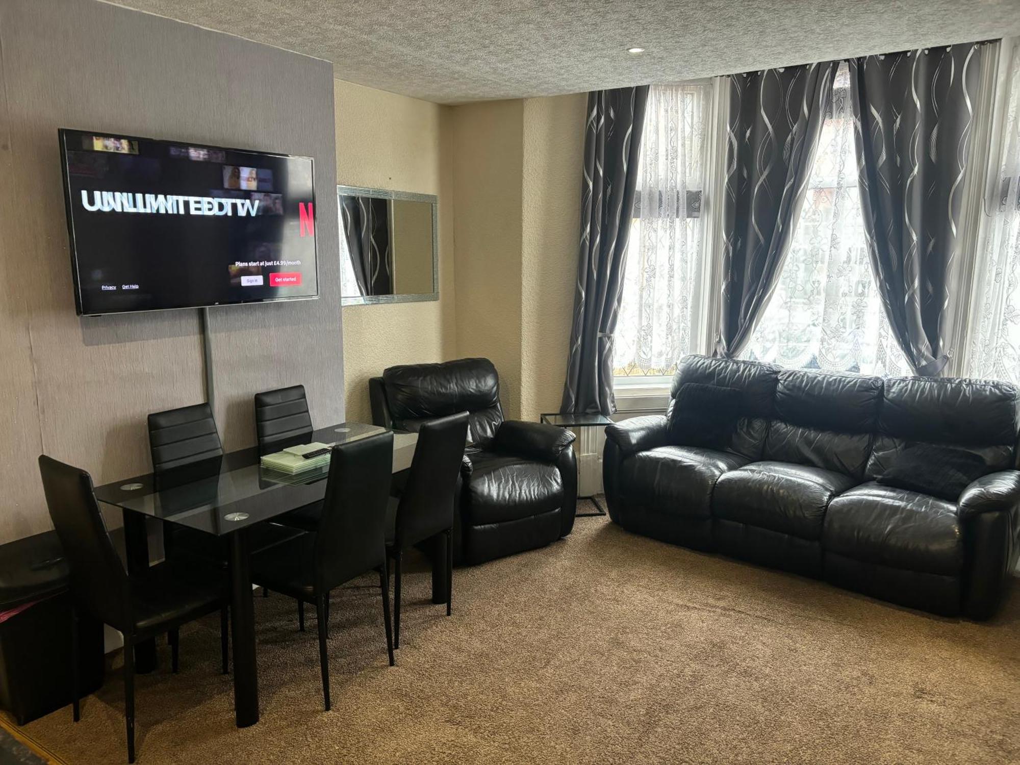 Phillips Apartments 블랙풀 외부 사진